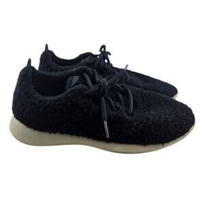 Allbirds Wool Runner Women 9 Fluff Black Faux Sherpa Athleisure Athletic Comfort
